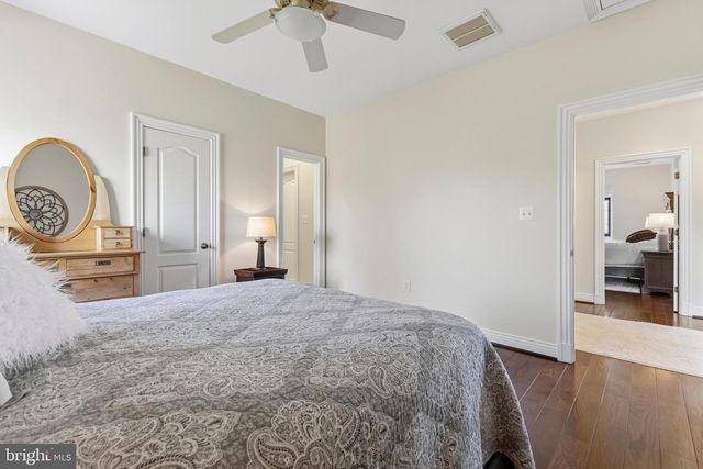 8306 ROXBOROUGH LOOP, Gainesville, VA 20155
