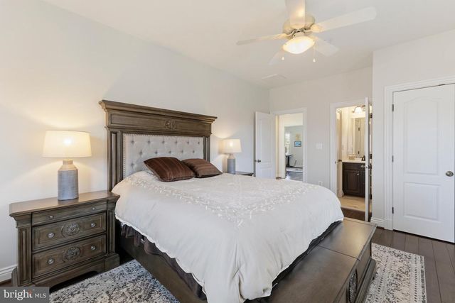 8306 ROXBOROUGH LOOP, Gainesville, VA 20155