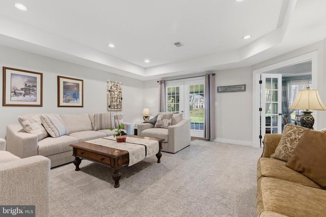 8306 ROXBOROUGH LOOP, Gainesville, VA 20155