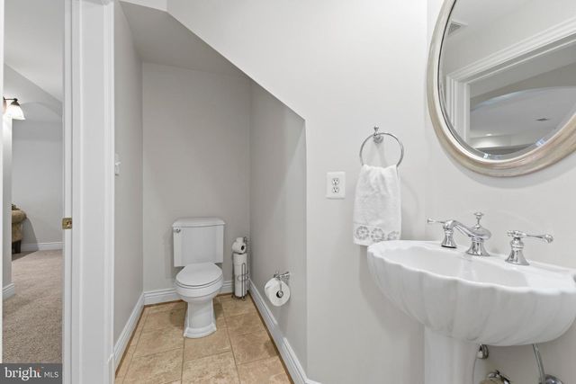 8306 ROXBOROUGH LOOP, Gainesville, VA 20155