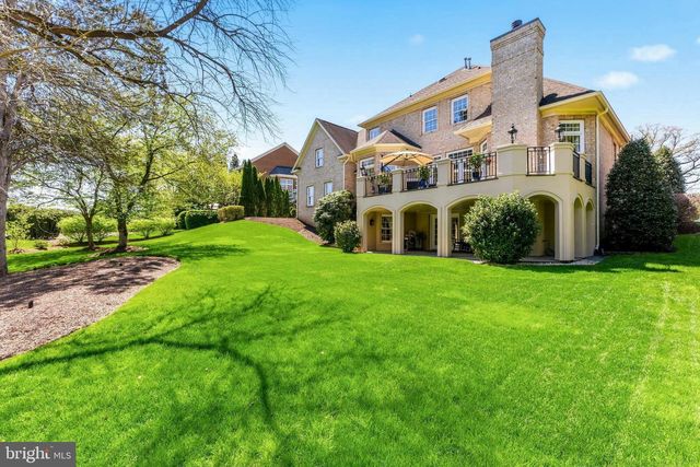 8306 ROXBOROUGH LOOP, Gainesville, VA 20155