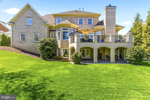 8306 ROXBOROUGH LOOP, Gainesville, VA 20155