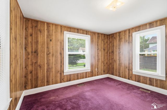 943 E 4th Street, Monroe, MI 48161