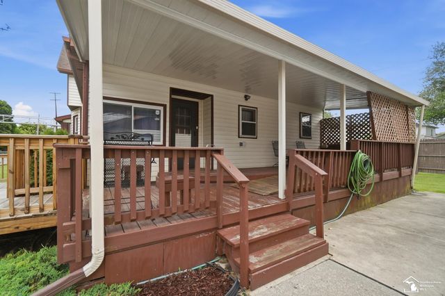943 E 4th Street, Monroe, MI 48161
