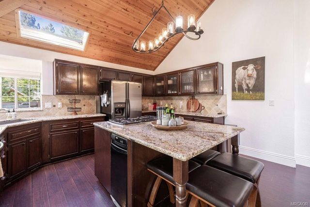 540 Killington Way, Big Bear, CA 92315