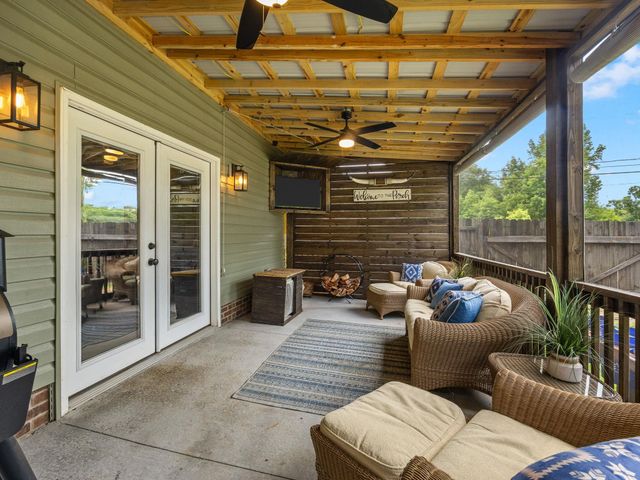 232 Pine Grove Circle, Chesnee, SC 29323