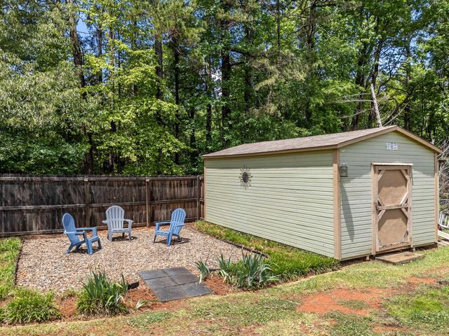 232 Pine Grove Circle, Chesnee, SC 29323