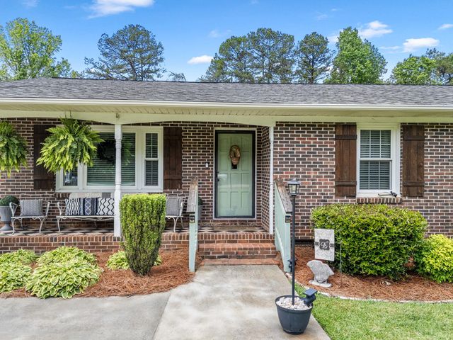 232 Pine Grove Circle, Chesnee, SC 29323