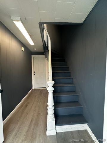 76 Columbus Avenue, Meriden, CT 06451