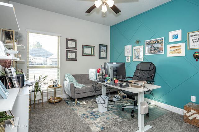 6452 Chickory Way, Ocean Springs, MS 39564