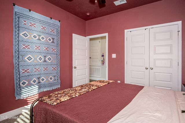 6452 Chickory Way, Ocean Springs, MS 39564