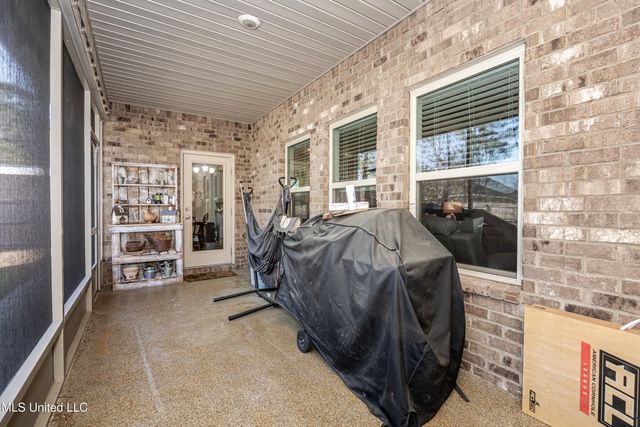 6452 Chickory Way, Ocean Springs, MS 39564