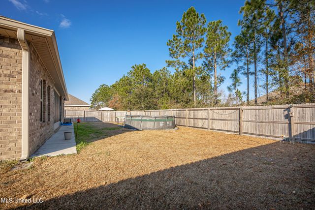 6452 Chickory Way, Ocean Springs, MS 39564