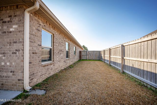 6452 Chickory Way, Ocean Springs, MS 39564