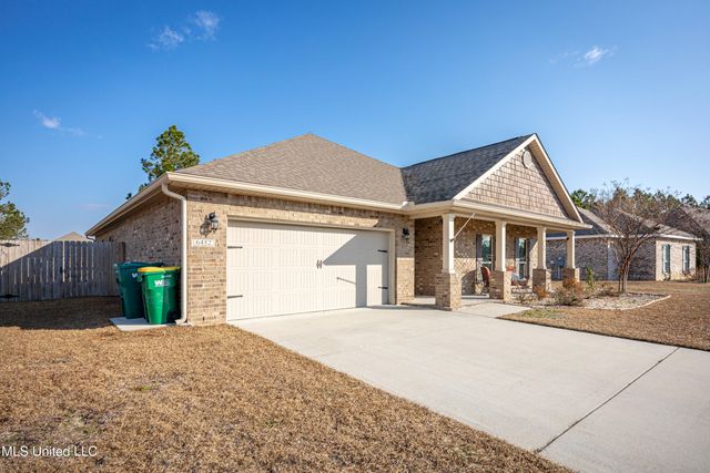 6452 Chickory Way, Ocean Springs, MS 39564