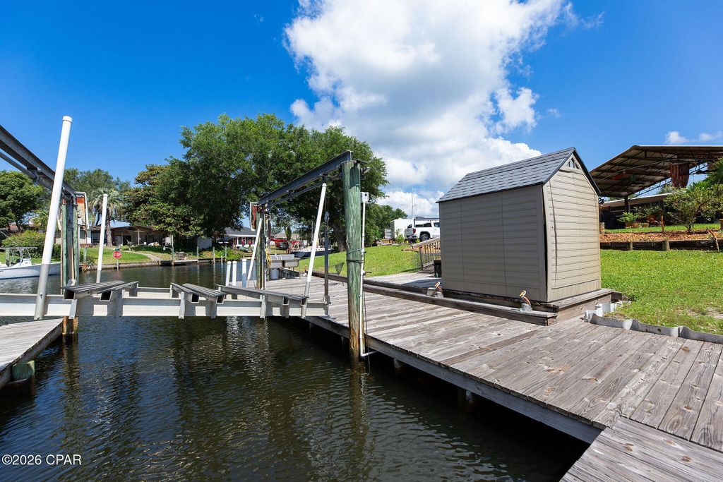 Image 36 of property listing at 405 Bay Shore Drive, Panama City Beach, FL 32407