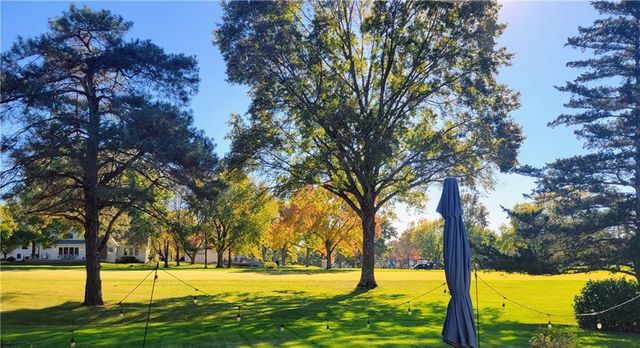 12730 Overbrook Road, Leawood, KS 66209