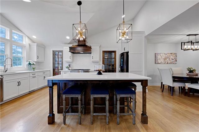 12730 Overbrook Road, Leawood, KS 66209