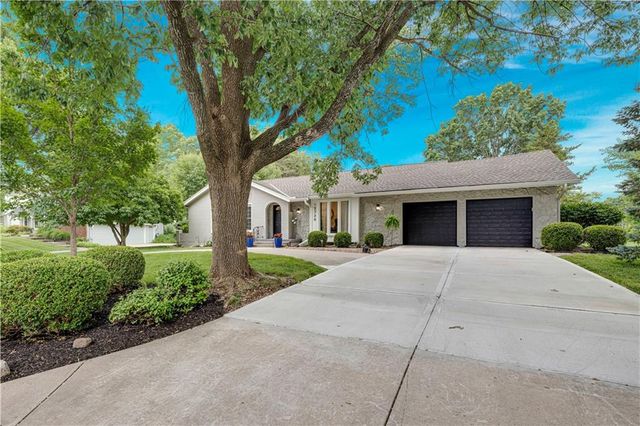 12730 Overbrook Road, Leawood, KS 66209