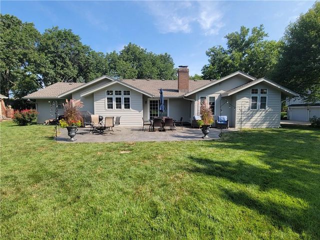 12730 Overbrook Road, Leawood, KS 66209