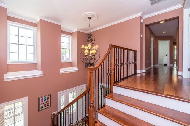 25 BRIDGETOWN PIKE, Feasterville Trevose, PA 19053