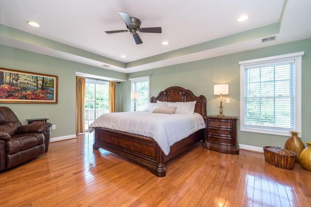 25 BRIDGETOWN PIKE, Feasterville Trevose, PA 19053