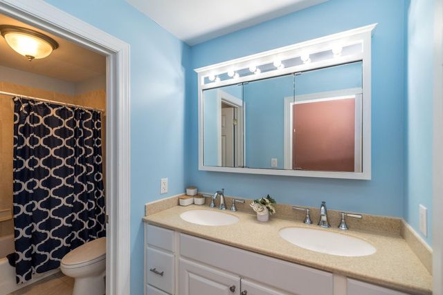 25 BRIDGETOWN PIKE, Feasterville Trevose, PA 19053