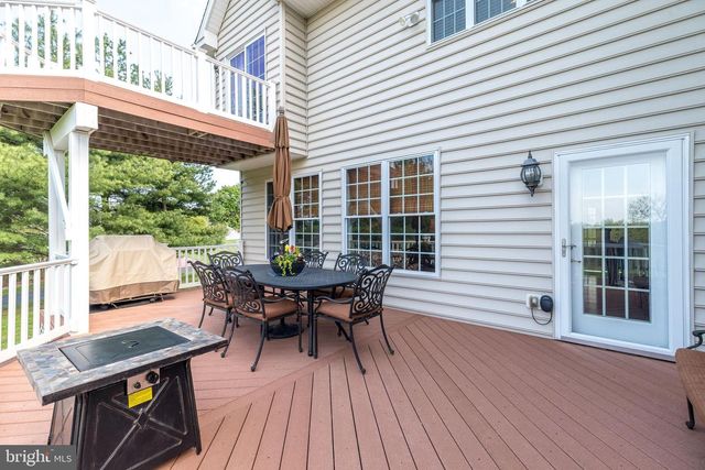 25 BRIDGETOWN PIKE, Feasterville Trevose, PA 19053