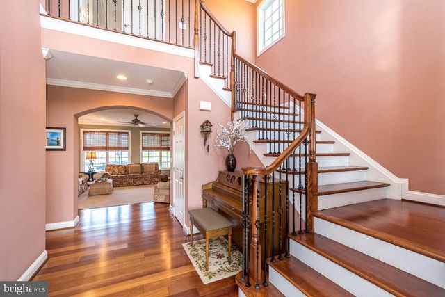 25 BRIDGETOWN PIKE, Feasterville Trevose, PA 19053