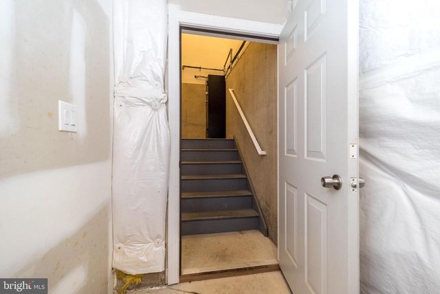 25 BRIDGETOWN PIKE, Feasterville Trevose, PA 19053