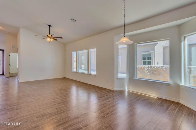 14345 Tobe Davis Drive Drive, Horizon City, TX 79928