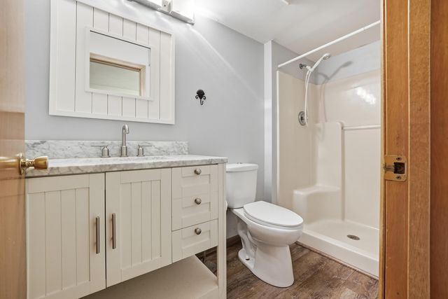 2211 Candlewick Drive SE, Poplar Grove, IL 61065