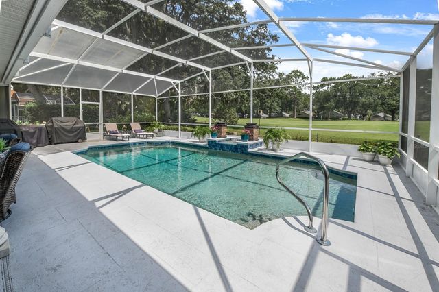 5011 GREENBRIAR TRAIL, Mount Dora, FL 32757