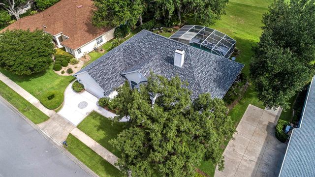 5011 GREENBRIAR TRAIL, Mount Dora, FL 32757