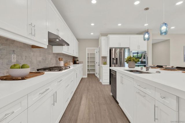 2835 Demler Dr., Escondido, CA 92029