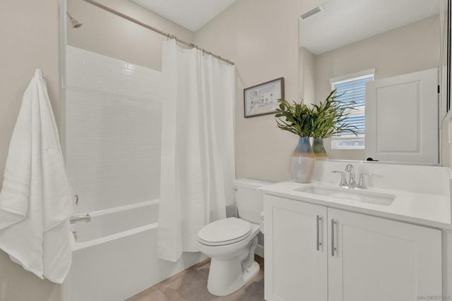 2835 Demler Dr., Escondido, CA 92029