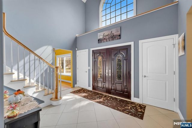 683 Victoria Avenue, Paramus, NJ 07652