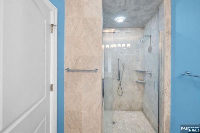 683 Victoria Avenue, Paramus, NJ 07652