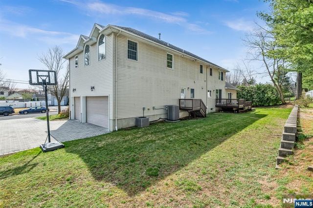 683 Victoria Avenue, Paramus, NJ 07652