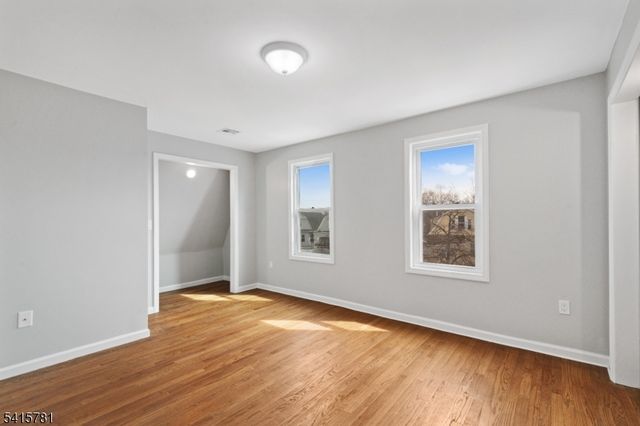 543 N Grove St, East Orange City, NJ 07017