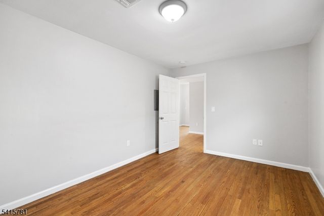 543 N Grove St, East Orange City, NJ 07017