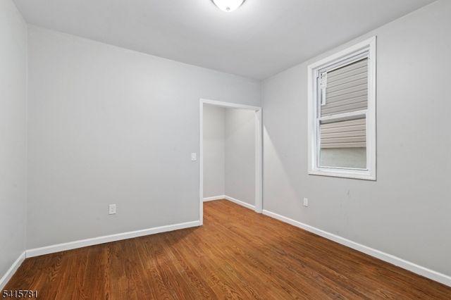 543 N Grove St, East Orange City, NJ 07017