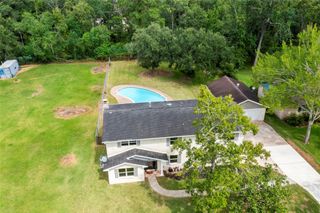 1325 Oak Hollow Drive, Dickinson, TX 77539