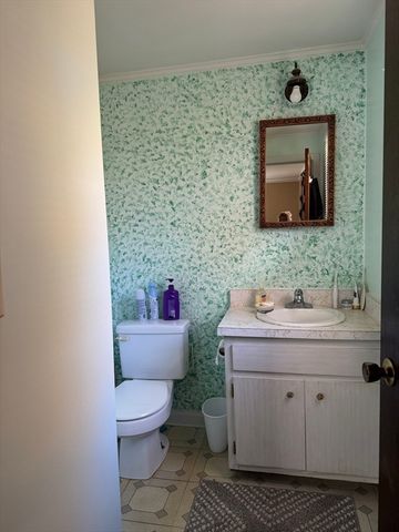 19 Rice Rd, Millbury, MA 01527