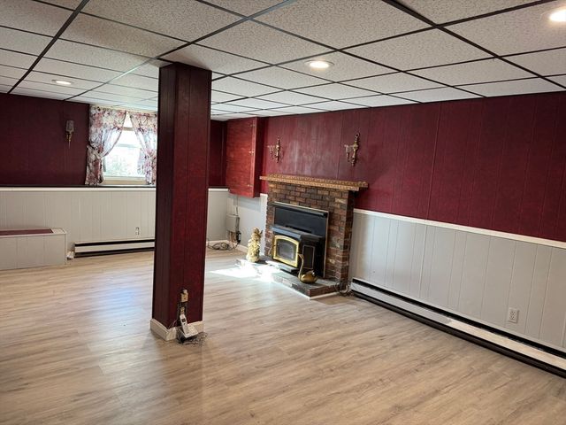 19 Rice Rd, Millbury, MA 01527