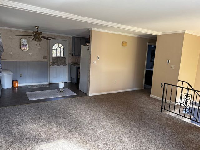 19 Rice Rd, Millbury, MA 01527