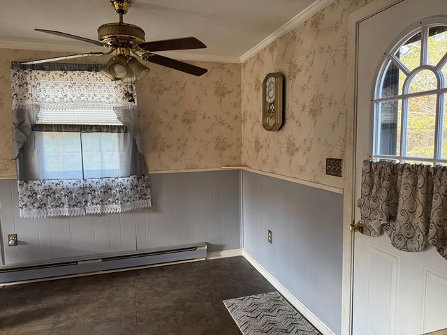 19 Rice Rd, Millbury, MA 01527