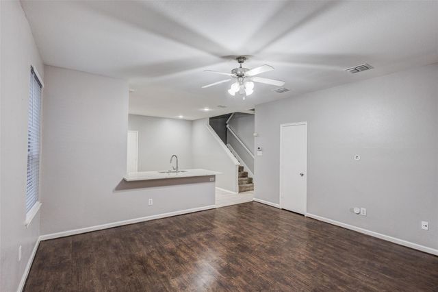 5436 Jacob Drive, Grand Prairie, TX 75052