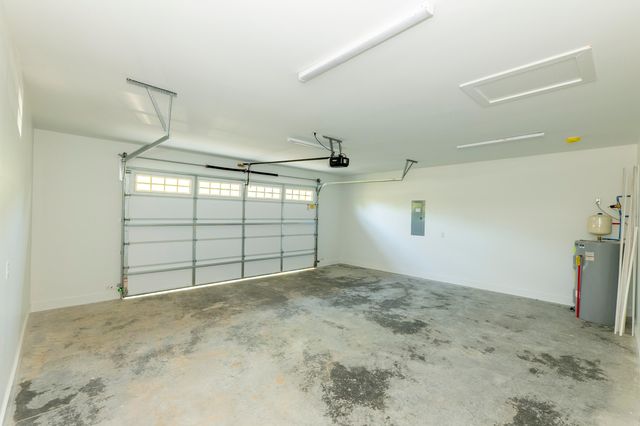 22 E Golden Island, Nancy, KY 42544