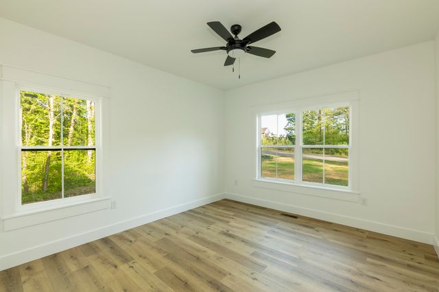 22 E Golden Island, Nancy, KY 42544